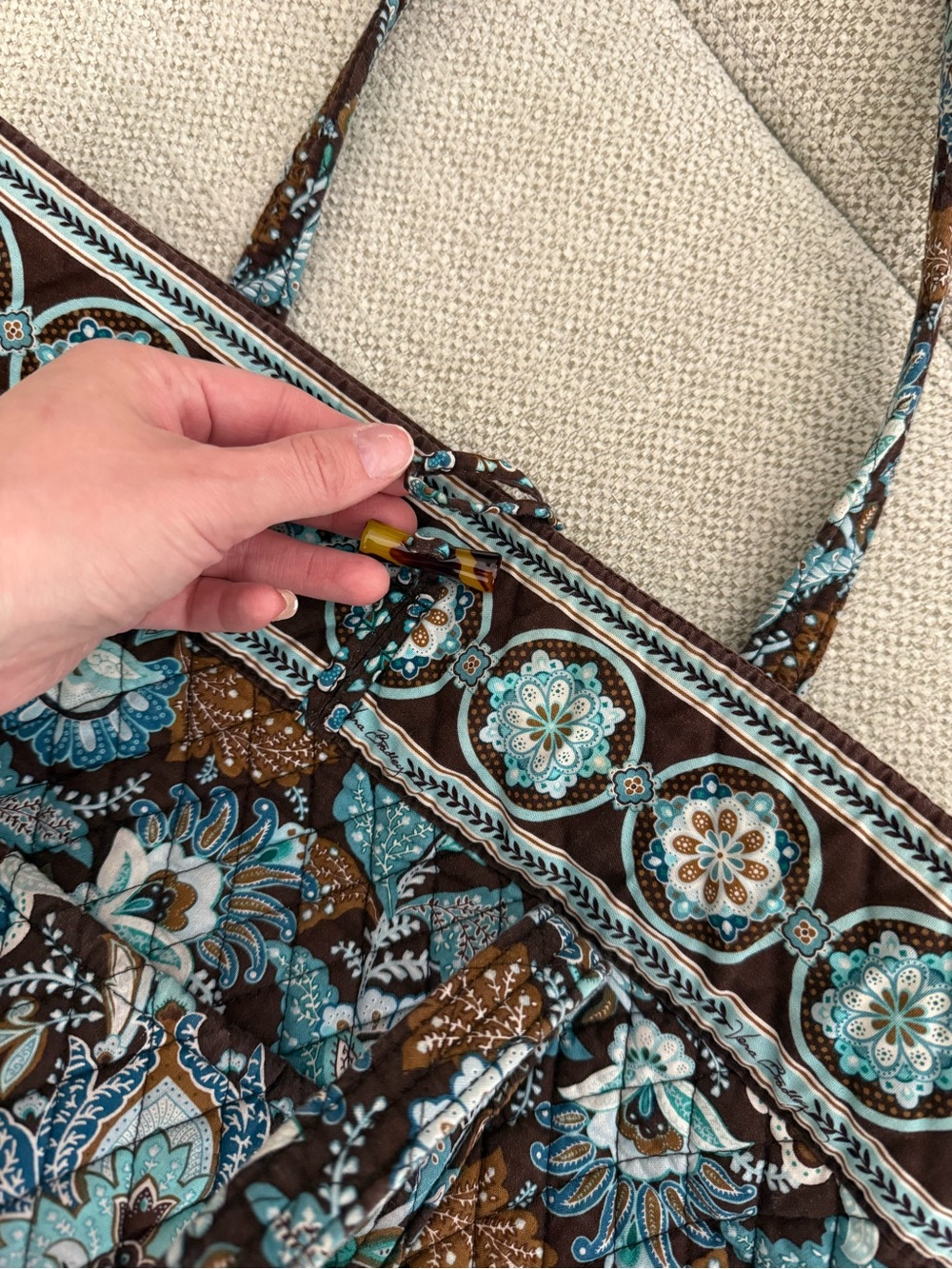 CUTE Vera Bradley Turquoise and Brown Floral Quilted Tote - Picture 3 of 4